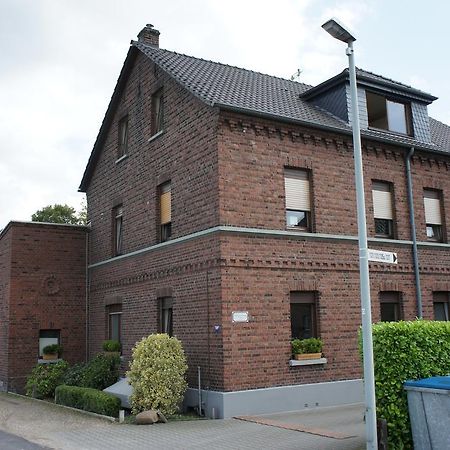 Ferienwohnung Poettershof Krefeld Rum bild