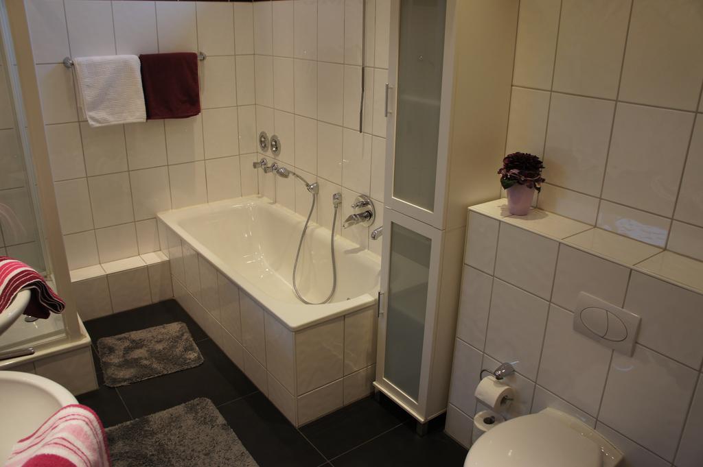 Ferienwohnung Poettershof Krefeld Rum bild